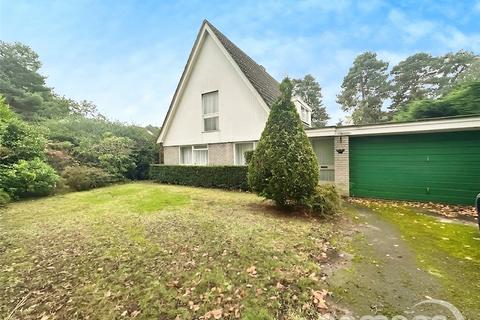 Belton Road, Camberley, Surrey 4 bed detached house for sale