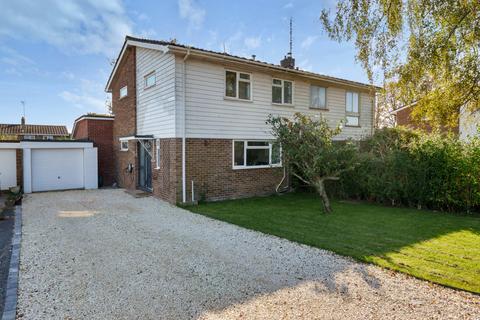 South Road, Alresford, Hampshire, SO24 3 bed semi