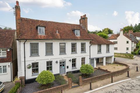 West Meon, Petersfield, Hampshire, GU32 5 bed semi