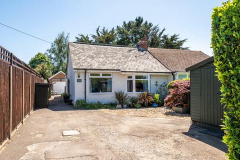 Moorlands Road, Swanmore... 3 bed semi