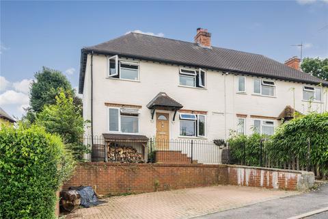 Cobbetts Way, Wrecclesham, Farnham, GU9 3 bed semi