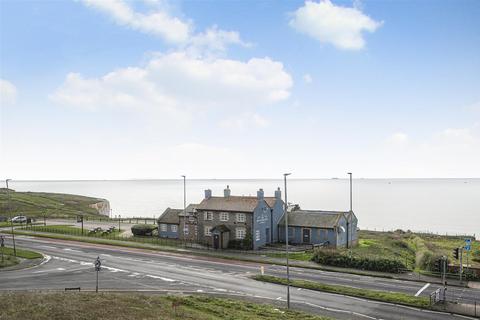 Gorham Way, Telscombe Cliffs, Peacehaven 1 bed flat for sale