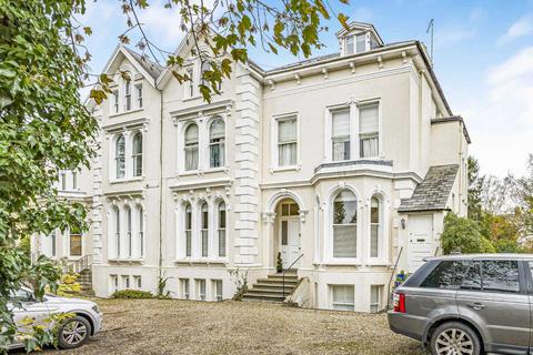 Shurdington Road, Leckhampton... 3 bed apartment for sale