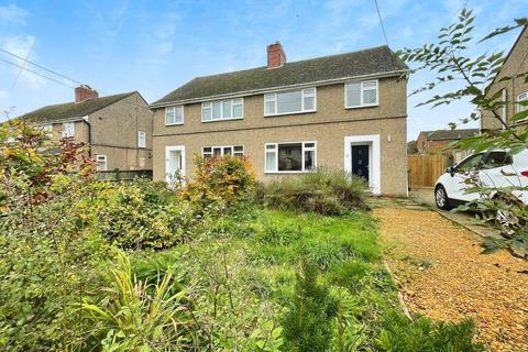 Park Avenue, Kidlington, OX5 3 bed semi