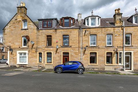 3 Lintburn Street, Galashiels TD1 1HP 2 bed ground floor flat for sale