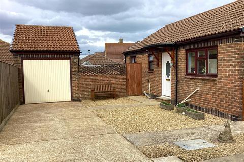 Shalfleet, Isle of Wight 2 bed detached bungalow for sale