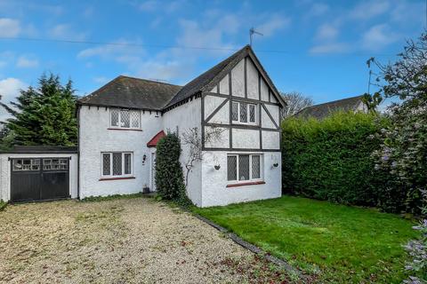 Poulters Lane, Worthing, West Sussex 3 bed detached house for sale