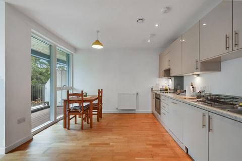 Lennard Road, Croydon 1 bed flat for sale