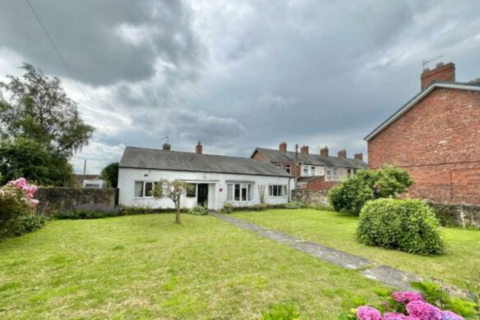 Manor Road, Bishop Auckland DL14 4 bed detached bungalow for sale