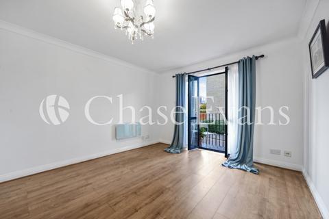 Burrells Wharf, Canary Wharf, London... 1 bed flat for sale