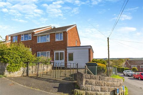 2 Yew Tree Grove, Highley... 3 bed semi