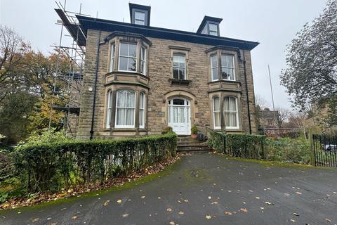 Park Road, Buxton 2 bed apartment for sale