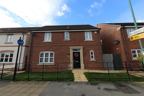 Runnymede Lane, Kingswood, Hull 4 bed detached house for sale