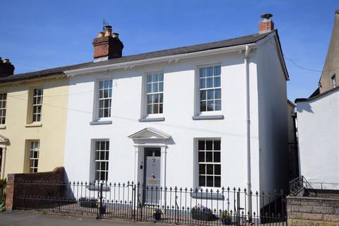 Chapel Road, Abergavenny 3 bed semi