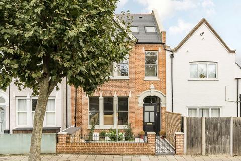 Church Lane, London SW17 2 bed flat for sale