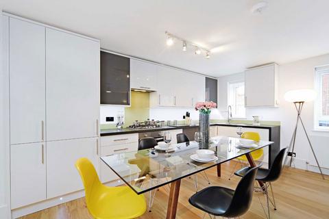 Elverton Street, London SW1P 2 bed flat for sale
