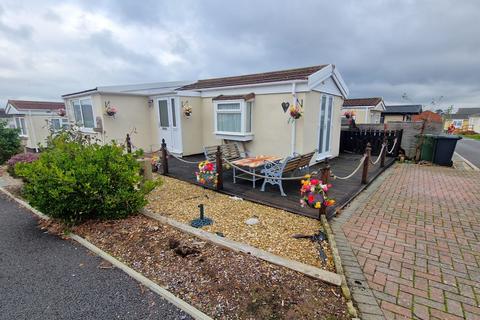 Rydon Lane, Exeter EX2 2 bed park home for sale