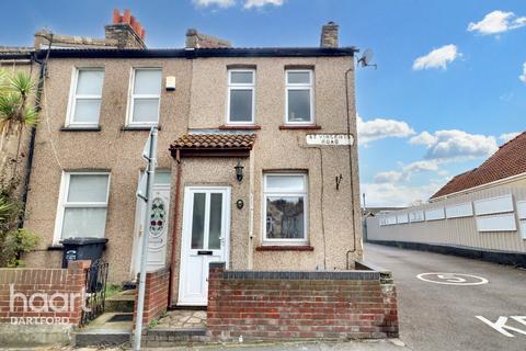 St Vincents Road, Dartford 3 bed end of terrace house for sale