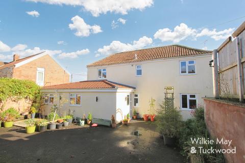 Hyde Park Avenue, North Petherton... 2 bed detached house for sale