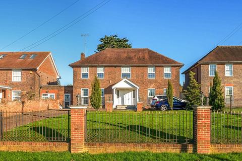 Barnet Way,  Mill Hill,  NW7 4 bed detached house for sale