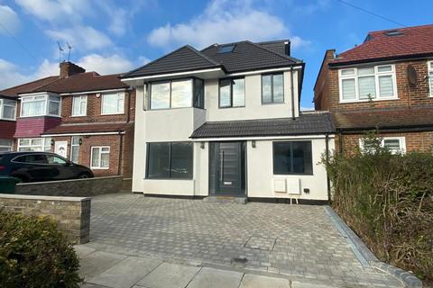 Bullescroft Road, Edgware 5 bed detached house for sale
