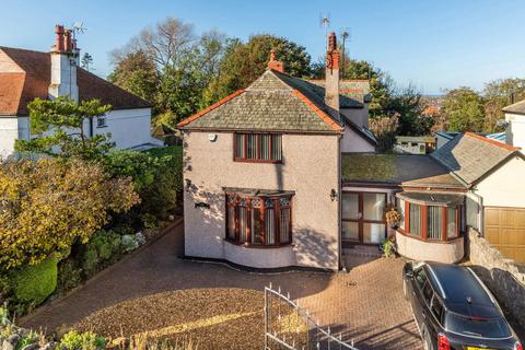 Calthorpe Drive, Prestatyn... 5 bed link detached house for sale