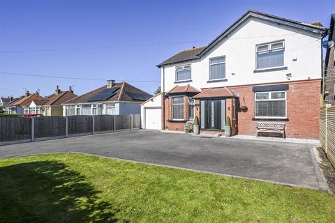 Dodds Lane, Maghull 4 bed detached house for sale