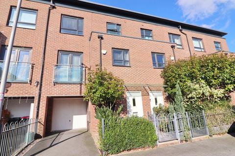 Kempster Gardens, Salford M7 4 bed townhouse for sale