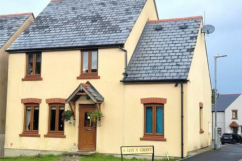 Llys Y Crofft, Whitland... 3 bed detached house for sale