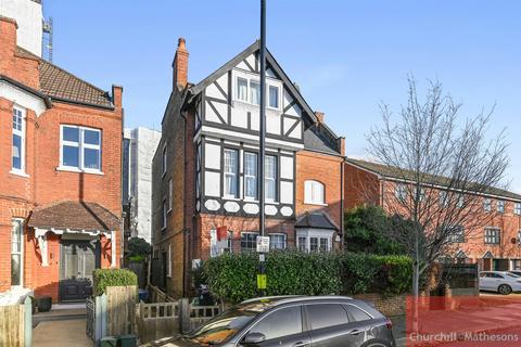 Emanuel Avenue, Acton W3 2 bed flat for sale