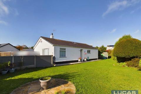 Pant Lodge Estate, Llanfairpwll 3 bed detached bungalow for sale