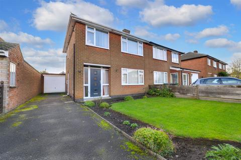 Kathleen Avenue, Bedworth 3 bed semi