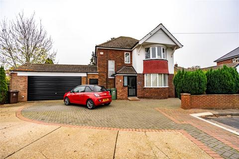 Heron Close, GRIMSBY, Lincolnshire, DN32 3 bed detached house for sale