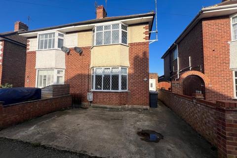 Whitney Road, Burton Latimer, Kettering 3 bed semi