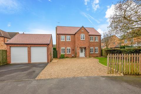 Millfield Close, Lower Quinton 4 bed detached house for sale