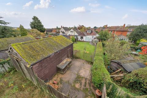 4 bedroom detached bungalow for sale