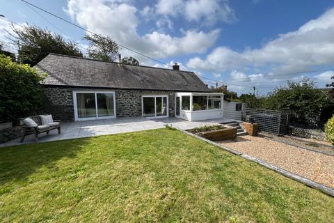 Llanon, Ceredigion, SY23 2 bed cottage for sale