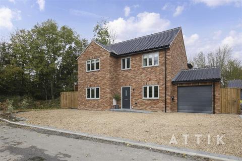 Hillsend Lane, Attleborough 5 bed detached house for sale