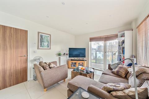 Shearwater Drive, London NW9 2 bed apartment for sale