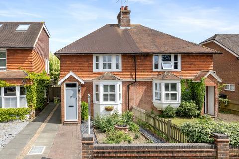 London Road, Sayers Common, BN6 3 bed semi