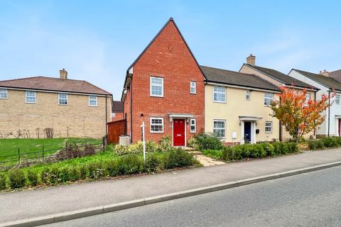 2 bedroom end of terrace house for sale