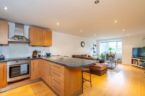Somerstown, Chichester 2 bed flat for sale