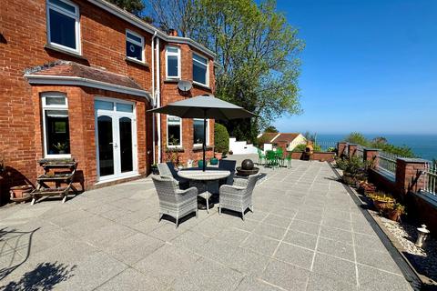 Warfield Villas, Ilfracombe, Devon, EX34 3 bed detached house for sale