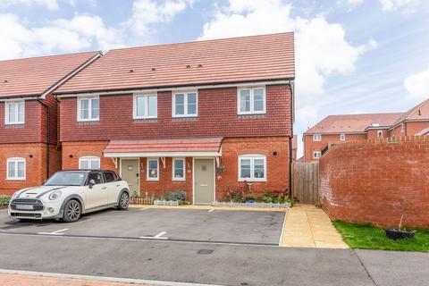 Dinmore Way, Didcot OX11 2 bed semi
