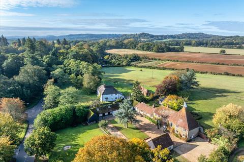 Blackmoor, Liss, Hampshire, GU33 5 bed detached house for sale