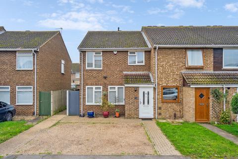 Leas Drive, Iver SL0 3 bed end of terrace house for sale