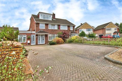 4 bedroom semi-detached house for sale