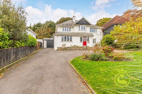 Springfield Crescent, Poole BH14 5 bed detached house for sale