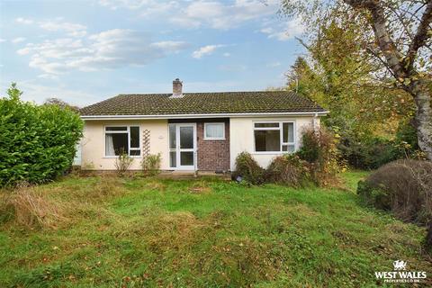 Gelliwen, Llechryd, Cardigan 2 bed detached bungalow for sale