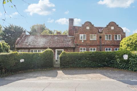 Church Road, High Wycombe HP10 3 bed detached house for sale